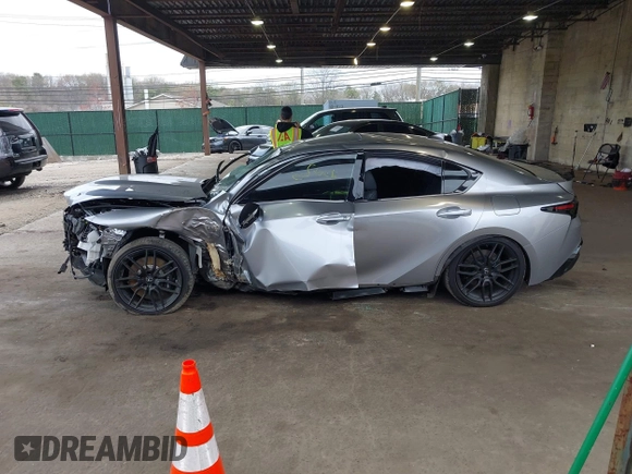 2023 Lexus IS 500 F Sport Performance z VIN JTHAP1D22P5002345, wystawiony jako IAAI lot #42068473 z przebiegiem 27 998 mil mil oraz . Historia ofert i sprzedaży dostępna na DreamBid. Obrazek 15.