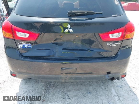2015 Mitsubishi Outlander Sport ES with VIN 4A4AR3AUXFE042077, listed as a IAAI auction lot 42001461 with 157,545 mi miles. Bid and sale history available at carsss.com. Image 6.