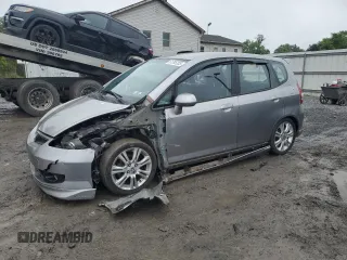 2007 Honda Fit Sport with VIN JHMGD37647S003706, listed as a Copart auction lot 61395205 with 207,002 mi miles and Salvage title. Bid and sale history available at DreamBid. Image 1.