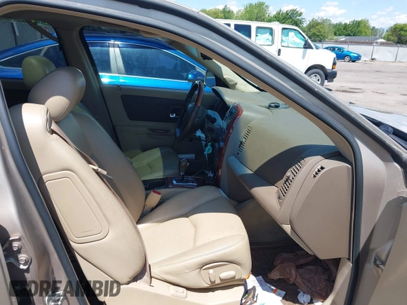 2006 Cadillac SRX z VIN 1GYEE637X60160053, wystawiony jako IAAI lot #42289771 z przebiegiem 140 970 mil mil oraz . Historia ofert i sprzedaży dostępna na DreamBid. Obrazek 5.