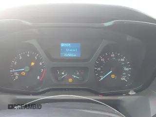 2018 Ford Transit Passenger XL z VIN 1FBAX2CM1JKA97858, wystawiony jako IAAI lot #41285058 z przebiegiem 252 805 mil mil oraz . Historia ofert i sprzedaży dostępna na DreamBid. Obrazek 7.
