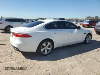2018 Jaguar XF 25t with VIN SAJBR4FX9JCY61687, listed as a Copart auction lot 48227705 with 76,377 mi miles and Salvage Title. Bid and sale history available at carsss.com. Image 3.