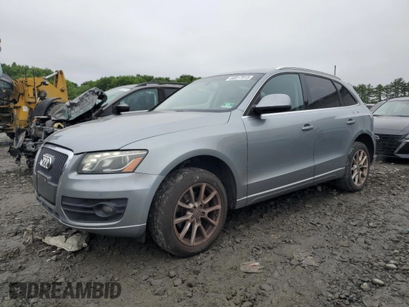 2011 Audi Q5 Premium Plus with VIN WA1LFAFPXBA045945, listed as a Copart auction lot 60817915 with 184,088 mi miles and Salvage title. Bid and sale history available at DreamBid. Image 1.