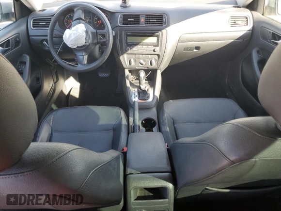 2011 Volkswagen Jetta SE with VIN 3VWDZ7AJXBM326103, listed as a Copart auction lot 57885185 with 149,064 mi miles and Salvage title. Bid and sale history available at DreamBid. Image 8.