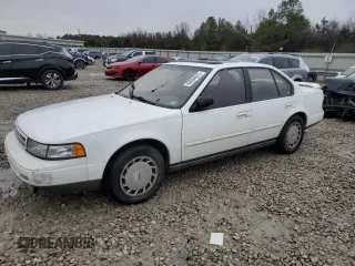 1990 Nissan Maxima z VIN JN1HJ01P4LT450350, wystawiony jako Copart lot #45054615 z przebiegiem 225 239 mil mil oraz Tytuł czysty. Historia ofert i sprzedaży dostępna na DreamBid. Obrazek 1.