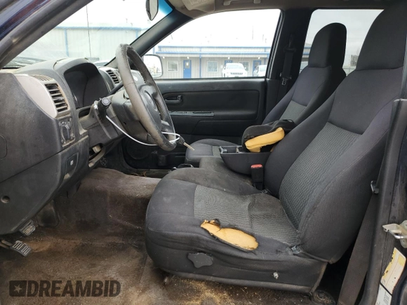 2007 GMC Canyon SLE1 z VIN 1GTDS13E178129031, wystawiony jako Copart lot #44825775 z przebiegiem 249 940 mil mil oraz Czysty tytuł • Clean title. Historia ofert i sprzedaży dostępna na DreamBid. Obrazek 7.