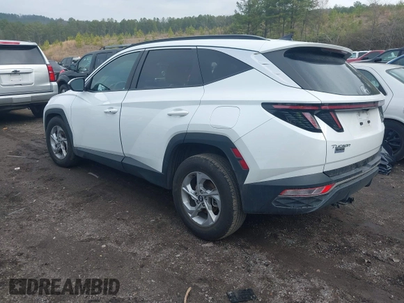 2022 Hyundai Tucson SEL z VIN 5NMJB3AE2NH141296, wystawiony jako IAAI lot #41534492 z przebiegiem 76 383 mil mil oraz . Historia ofert i sprzedaży dostępna na DreamBid. Obrazek 3.