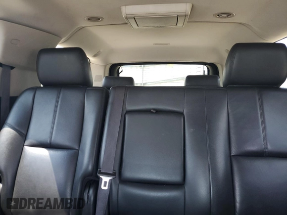 2014 Chevrolet Suburban LT with VIN 1GNSKJE75ER118957, listed as a Copart auction lot 65419354 with 204,878 mi miles and Salvage Title. Bid and sale history available at carsss.com. Image 10.