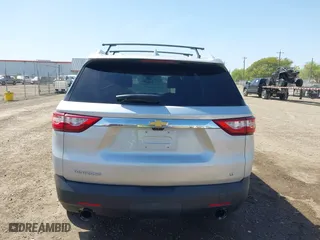 2018 Chevrolet Traverse LT Leather with VIN 1GNERHKW0JJ216994, listed as a IAAI auction lot 41810989 with 117,236 mi miles. Bid and sale history available at carsss.com. Image 16.