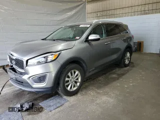 2017 Kia Sorento LX with VIN 5XYPGDA57HG193605, listed as a Copart auction lot 57252865 with 161,934 mi miles and Salvage title. Bid and sale history available at DreamBid. Image 1.