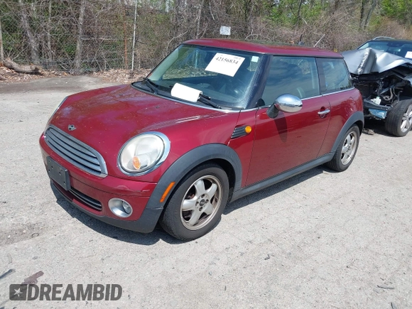 2008 MINI Hardtop with VIN WMWMF33508TU65961, listed as a IAAI auction lot 42156834 with 175,183 mi miles and . Bid and sale history available at DreamBid. Image 2.