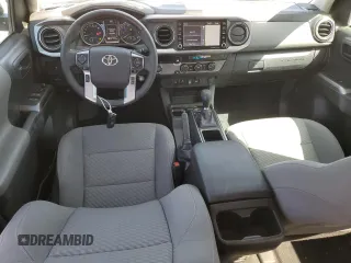 2023 Toyota Tacoma SR5 z VIN 3TMAZ5CNXPM207548, wystawiony jako Copart lot #48767455 z przebiegiem 21 729 mil mil oraz Szkoda całkowita • Salvage title. Historia ofert i sprzedaży dostępna na DreamBid. Obrazek 8.