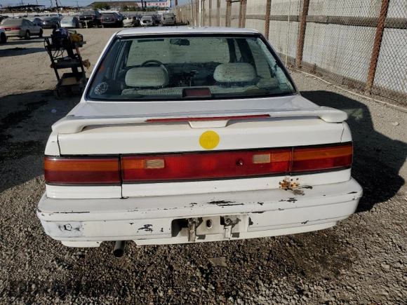 1990 Honda Civic z VIN 1HGED3645LA001585, wystawiony jako Copart lot #85124484 z przebiegiem 154 888 mil mil oraz Czysty tytuł • Clean title. Historia ofert i sprzedaży dostępna na DreamBid. Obrazek 6.