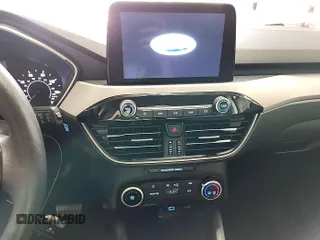 2022 Ford Escape SE с VIN 1FMCU9G68NUB09284, выставлен на аукционе IAAI как лот 42785551 с пробегом 62 716 миль миль и . История ставок и продаж доступна на DreamBid. Изображение 29.