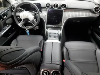 2023 Mercedes-Benz C 300 z VIN W1KAF4GB7PR080507, wystawiony jako Copart lot #47644045 z przebiegiem Nie podano mil oraz Szkoda całkowita • Salvage title. Historia ofert i sprzedaży dostępna na DreamBid. Obrazek 8.