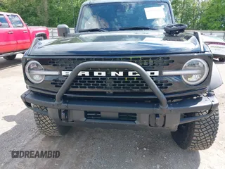 2024 Ford Bronco Wildtrak with VIN 1FMEE2BP1RLA75293, listed as a IAAI auction lot 42199529 with 6,466 mi miles and . Bid and sale history available at DreamBid. Image 12.