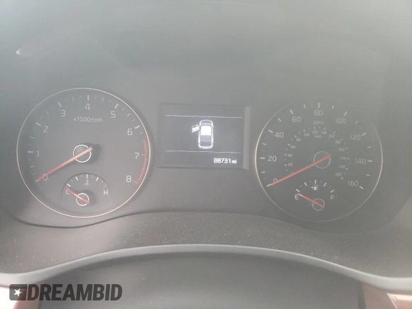 2017 Kia Cadenza Premium with VIN KNALB4J12H5043031, listed as a Copart auction lot 79619334 with 88,731 mi miles and Clean Title. Bid and sale history available at carsss.com. Image 9.
