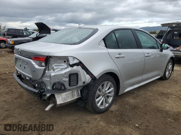 2025 Toyota Corolla LE with VIN 5YFB4MDE2SP266977, listed as a Copart auction lot 51248035 with 507 mi miles and Salvage Title. Bid and sale history available at carsss.com. Image 3.