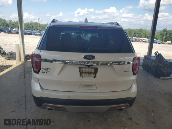 2017 Ford Explorer XLT с VIN 1FM5K7D81HGE18848, выставлен на аукционе Copart как лот 64562165 с пробегом 56 598 миль миль и Списание • Salvage title. История ставок и продаж доступна на DreamBid. Изображение 6.