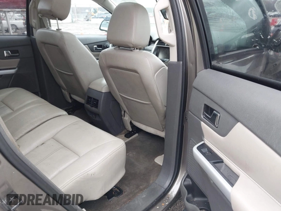 2013 Ford Edge SEL with VIN 2FMDK3JC7DBC80800, listed as a IAAI auction lot 42016037 with 189,746 mi miles. Bid and sale history available at carsss.com. Image 8.
