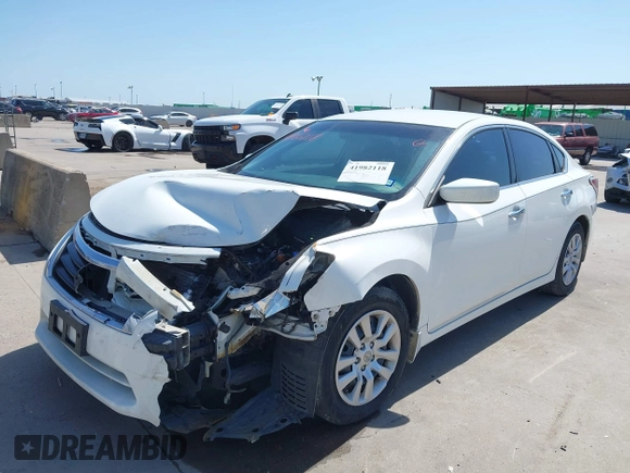 2015 Nissan Altima S z VIN 1N4AL3AP4FN872272, wystawiony jako IAAI lot #41982118 z przebiegiem 106 907 mil mil oraz . Historia ofert i sprzedaży dostępna na DreamBid. Obrazek 2.