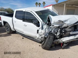2021 GMC Sierra 1500 AT4 with VIN 1GTP9EEDXMZ438376, listed as a IAAI auction lot 41493892 with 1 mi miles. Bid and sale history available at carsss.com. Image 1.