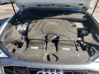2023 Audi Q8 Premium Plus with VIN WA1EVBF13PD016600, listed as a Copart auction lot 72583044 with 31,983 mi miles and Salvage title. Bid and sale history available at DreamBid. Image 13.