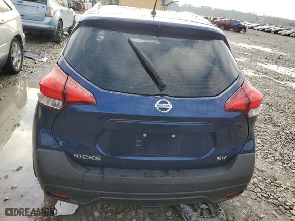 2019 Nissan Kicks SV with VIN 3N1CP5CU7KL565052, listed as a Copart auction lot 83263744 with 80,472 mi miles and Salvage Title. Bid and sale history available at carsss.com. Image 6.