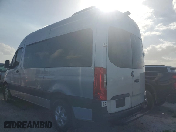 2020 Mercedes-Benz Sprinter with VIN W1Z4EFHY1LP267084, listed as a Copart auction lot 77692904 with 6,062 mi miles and Non Repairable. Bid and sale history available at DreamBid. Image 2.