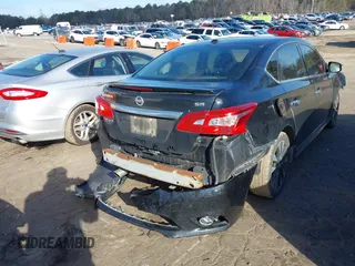 2019 Nissan Sentra SV z VIN 3N1AB7AP9KY334123, wystawiony jako IAAI lot #41663422 z przebiegiem 96 212 mil mil oraz . Historia ofert i sprzedaży dostępna na DreamBid. Obrazek 4.