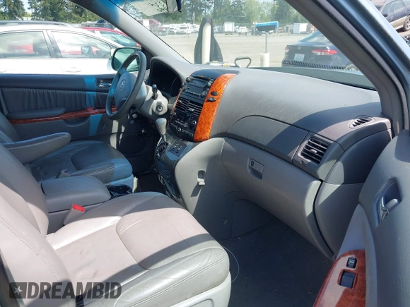 2010 Toyota Sienna XLE with VIN 5TDYK4CC0AS299238, listed as a IAAI auction lot 42168312 with 161,950 mi miles and . Bid and sale history available at carsss.com. Image 5.