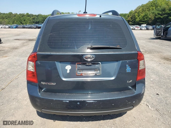 2009 Kia Rondo LX Base with VIN KNAFG528X97230782, listed as a Copart auction lot 70166714 with 204,860 mi miles and Clean Title. Bid and sale history available at carsss.com. Image 6.