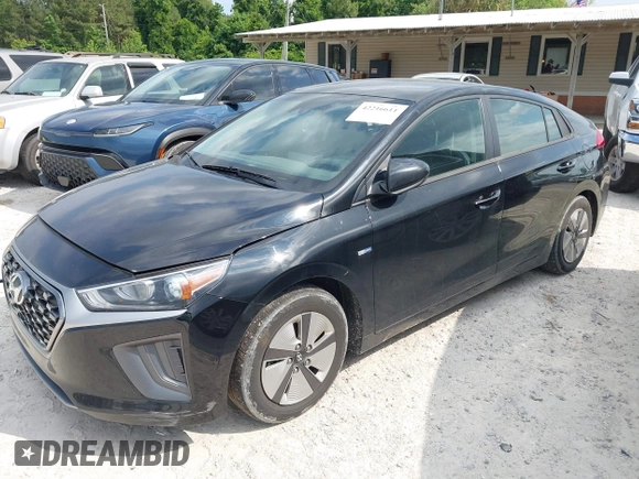 2020 Hyundai Ioniq Blue with VIN KMHC65LC8LU239139, listed as a IAAI auction lot 42216611 with 88,009 mi miles and . Bid and sale history available at DreamBid. Image 2.
