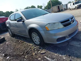 2014 Dodge Avenger SE с VIN 1C3CDZAB7EN233846, выставлен на аукционе IAAI как лот 42393547 с пробегом 119 597 миль миль и . История ставок и продаж доступна на DreamBid. Изображение 1.