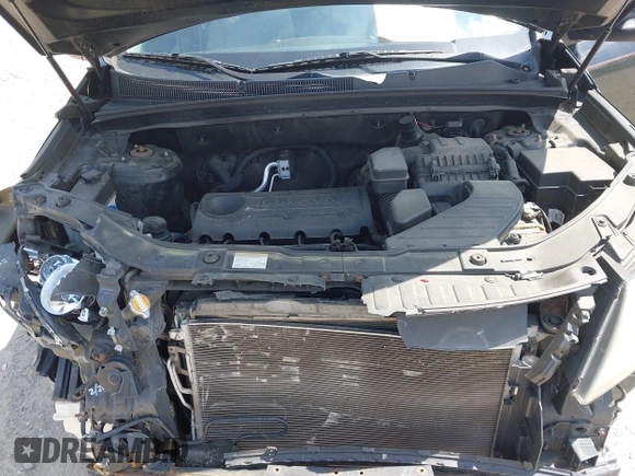 2011 Kia Sorento LX with VIN 5XYKT3A13BG162338, listed as a IAAI auction lot 42180644 with 118,482 mi miles and . Bid and sale history available at carsss.com. Image 10.