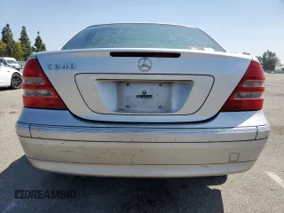 2004 Mercedes-Benz C 240 с VIN WDBRF61J94F503303, выставлен на аукционе Copart как лот 57877645 с пробегом 193 702 миль миль и Списание • Salvage title. История ставок и продаж доступна на DreamBid. Изображение 6.