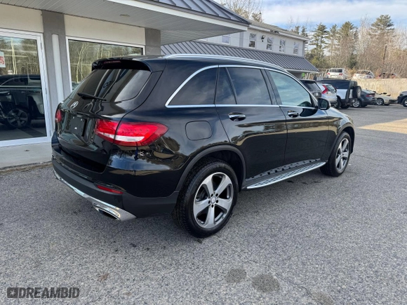 2016 Mercedes-Benz GLC with VIN WDC0G4JB6GF057422, listed as a Copart auction lot 54588465 with 161,557 mi miles and Clean Title. Bid and sale history available at carsss.com. Image 4.