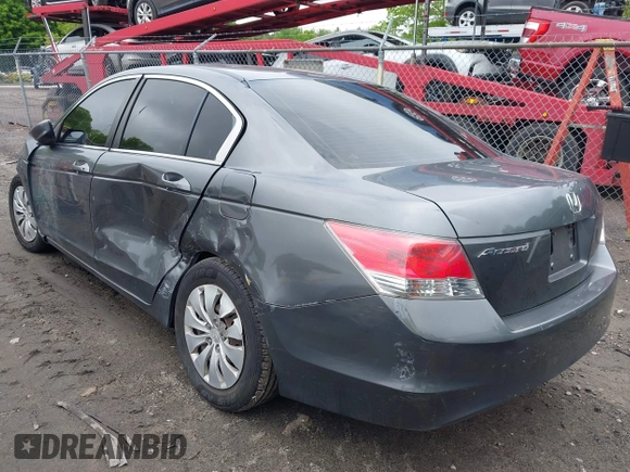 2010 Honda Accord LX z VIN 1HGCP2F37AA088161, wystawiony jako IAAI lot #42256427 z przebiegiem 194 959 mil mil oraz . Historia ofert i sprzedaży dostępna na DreamBid. Obrazek 3.