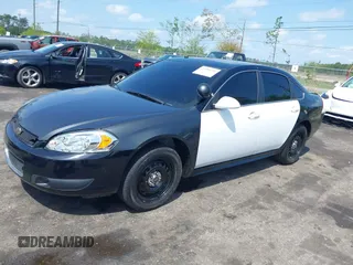 2012 Chevrolet Impala Police Police with VIN 2G1WD5E31C1161764, listed as a IAAI auction lot 41918458 with 88,066 mi miles. Bid and sale history available at carsss.com. Image 2.