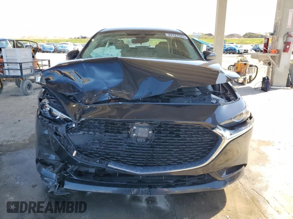2019 Mazda 3 Preferred z VIN 3MZBPADL2KM108664, wystawiony jako Copart lot #49787025 z przebiegiem 81 044 mil mil oraz Nie do naprawy • Non repairable. Historia ofert i sprzedaży dostępna na DreamBid. Obrazek 5.