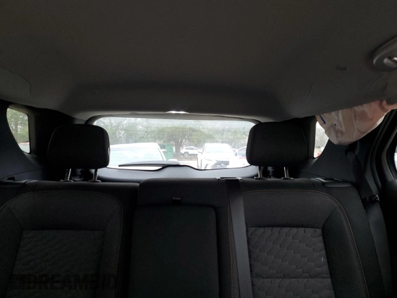2019 Chevrolet Equinox LT with VIN 3GNAXKEV6KS570152, listed as a Copart auction lot 43752385 with 80,144 mi miles and Salvage Title. Bid and sale history available at DreamBid. Image 10.