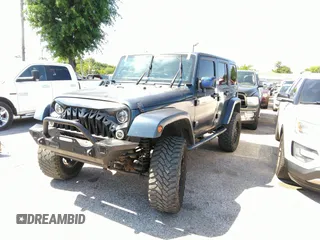 2013 Jeep Wrangler Unlimited Sport z VIN 1C4BJWDG1DL660844, wystawiony jako IAAI lot #42347284 z przebiegiem 168 709 mil mil oraz . Historia ofert i sprzedaży dostępna na DreamBid. Obrazek 17.