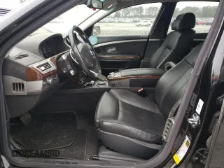 2006 BMW 7 Series 750Li z VIN WBAHN83526DT29128, wystawiony jako Copart lot #83745544 z przebiegiem 155 589 mil mil oraz Szkoda całkowita • Salvage title. Historia ofert i sprzedaży dostępna na DreamBid. Obrazek 7.