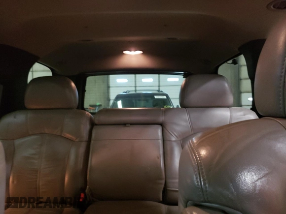 2001 Chevrolet Tahoe LT with VIN 1GNEK13TX1R104270, listed as a Copart auction lot 54935005 with 227,086 mi miles and Clean Title. Bid and sale history available at carsss.com. Image 10.
