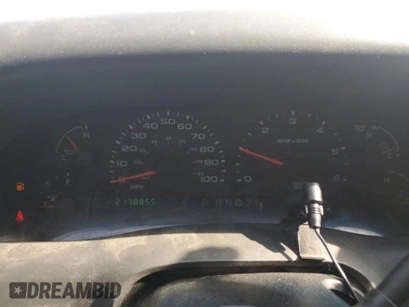 2002 Ford F-250 XL with VIN 1FTNW21L92ED10310, listed as a Copart auction lot 59132935 with 217,885 mi miles and Salvage title. Bid and sale history available at DreamBid. Image 9.