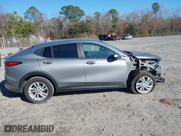 2025 Buick Envista Preferred with VIN KL47LAEP6SB064787, listed as a IAAI auction lot 41486925 with 7,062 mi miles and . Bid and sale history available at DreamBid. Image 14.
