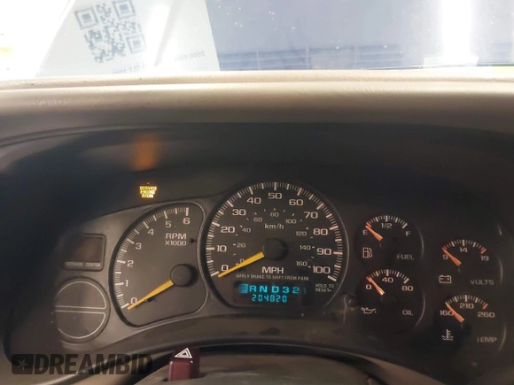 2000 GMC Yukon XL SLT with VIN 3GKFK16T3YG135321, listed as a IAAI auction lot 40952741 with 204,820 mi miles. Bid and sale history available at carsss.com. Image 7.