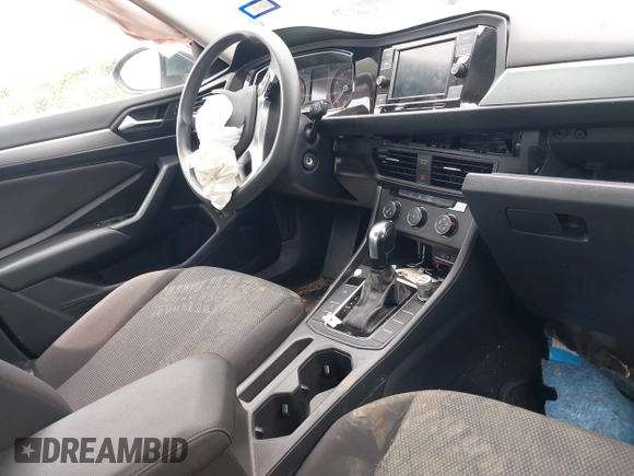 2021 Volkswagen Jetta S with VIN 3VWC57BU3MM067408, listed as a IAAI auction lot 42099368 with 34,879 mi miles and . Bid and sale history available at DreamBid. Image 5.