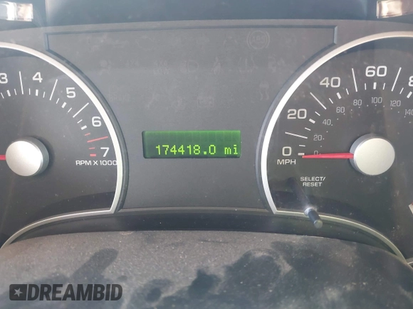 2008 Ford Explorer XLT with VIN 1FMEU73848UA69018, listed as a IAAI auction lot 41224731 with 174,418 mi miles and . Bid and sale history available at carsss.com. Image 7.