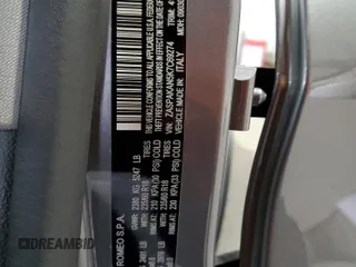2019 Alfa Romeo Stelvio z VIN ZASPAKAN5K7C69274, wystawiony jako Copart lot #52321395 z przebiegiem 30 323 mil mil oraz Szkoda całkowita • Salvage title. Historia ofert i sprzedaży dostępna na DreamBid. Obrazek 13.